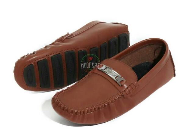 SEPATU SANTAI KULIT MOOFEAT MOCCASIN BELT