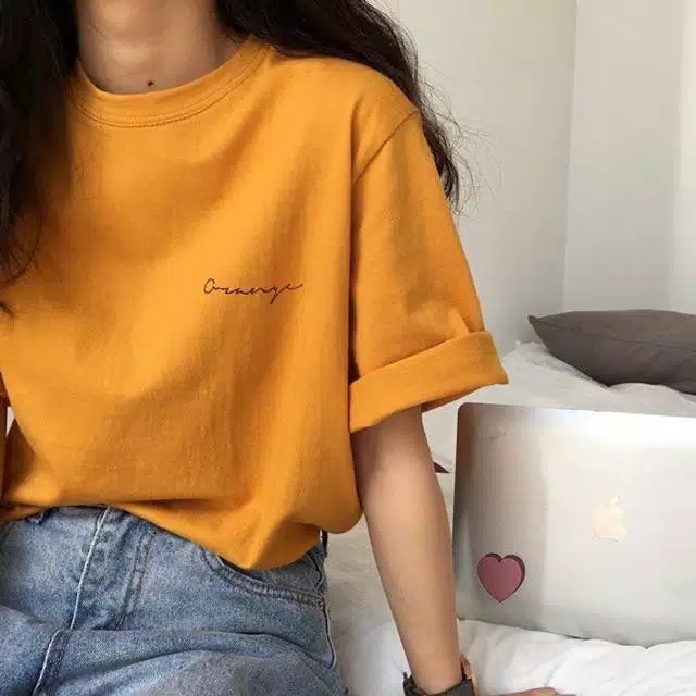 Oversize Orange - kaos wanita