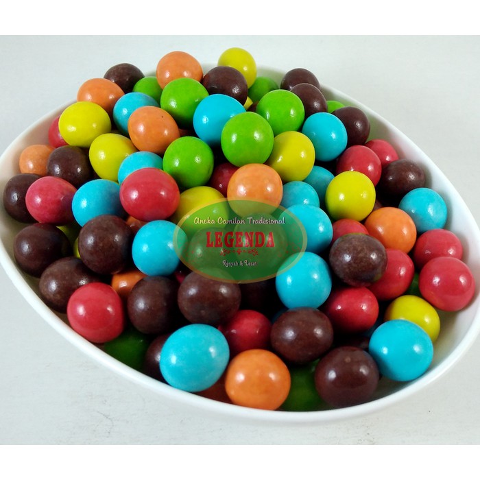 

Coklat Lagie Golden City Mini 200gr bola warna pelangi biskuit cokelat