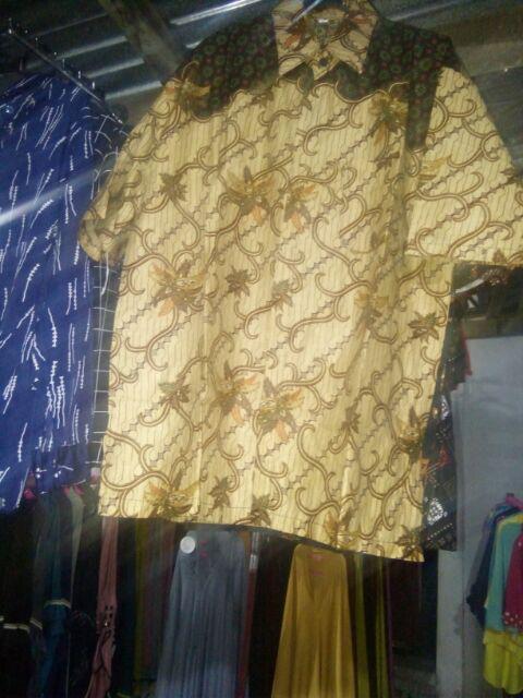 Baju Batik / Kemeja Batik  Pendek / Batik Pria / Batik Pekalongan / Batik Kranji