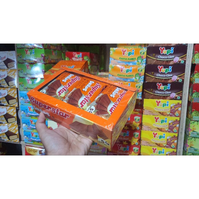 

Superstar Snaps 28 gr per box isi 12 pcs