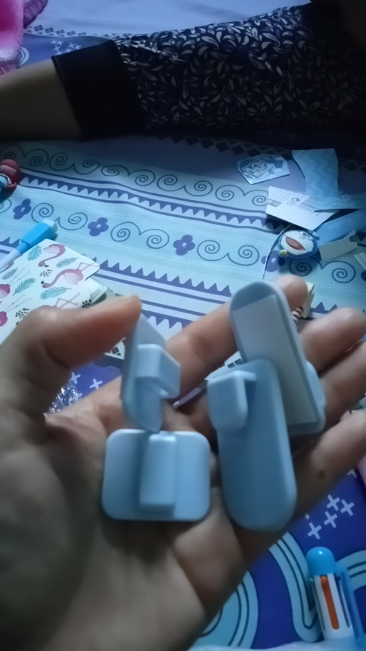 Anekagrosir | Gantungan Hook - Gantungan Tembok - Gantungan Remote - Tempelan Serbaguna