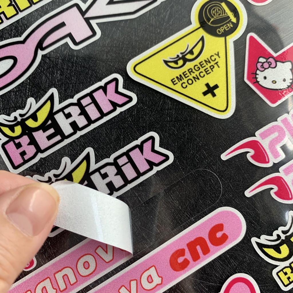 Evo Stiker Reflektif Hologram Motif Hello kitty Untuk Helm Motor Hellokitty