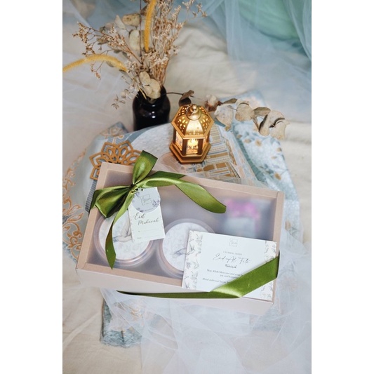 

HAMPERS LEBARAN - JEDDAH