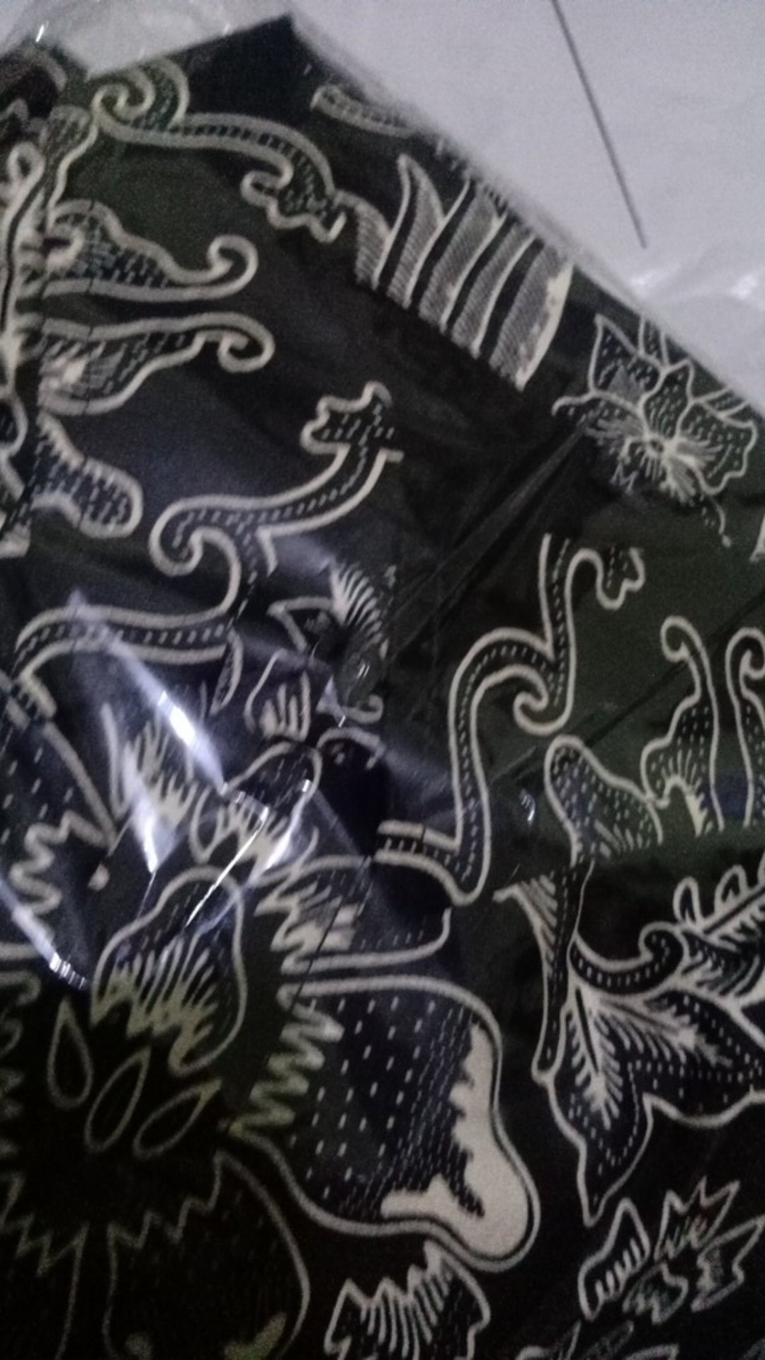 Kemeja Batik Semi Sutra Silky Premium Puring Istimewa