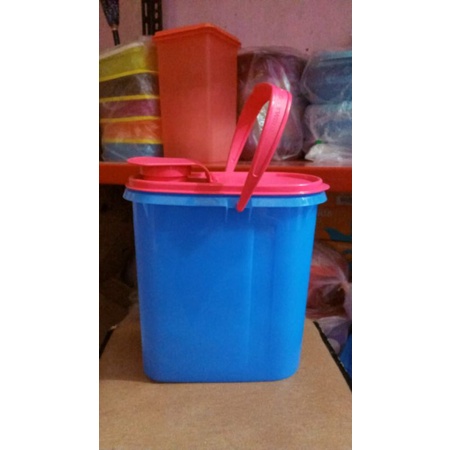 Promo teko/tempat air new tupperware