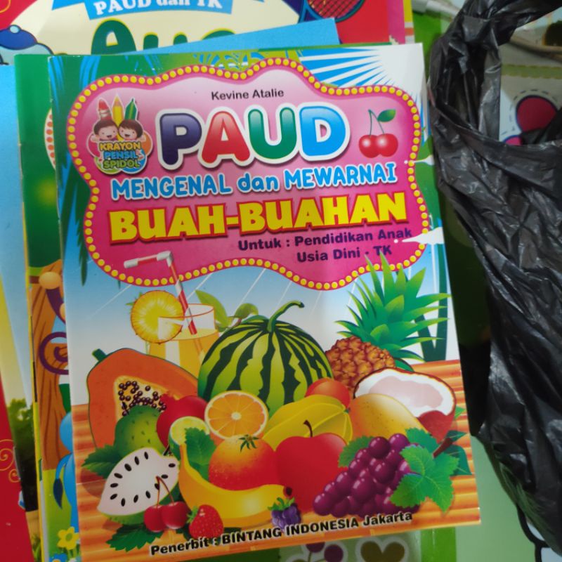 Buku Edukatif Mengenal dan Mewarnai-buah buahan