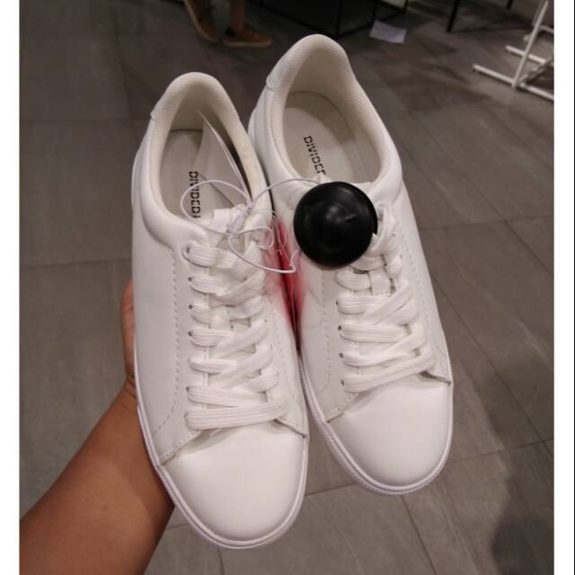 Sale HnM sepatu wanita sneakers putih