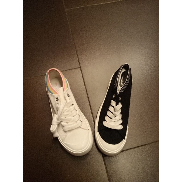 Sneakers American Eagle Jada by Payless harga Normal 409.000