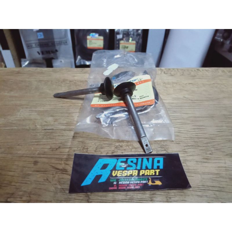 Klem clamp pureng leher knalpot vespa 2tak model bigbox polini standar atau racing sangat cocok lebih kuat . cocok untuk knalpot racing maupun standar. bahan tebal 2.5mm