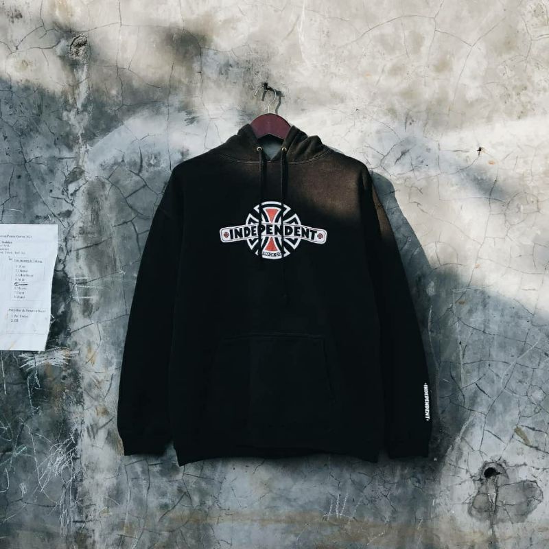 pullover hoodie independent / independent trucks second / independent skateboard / secondbrand