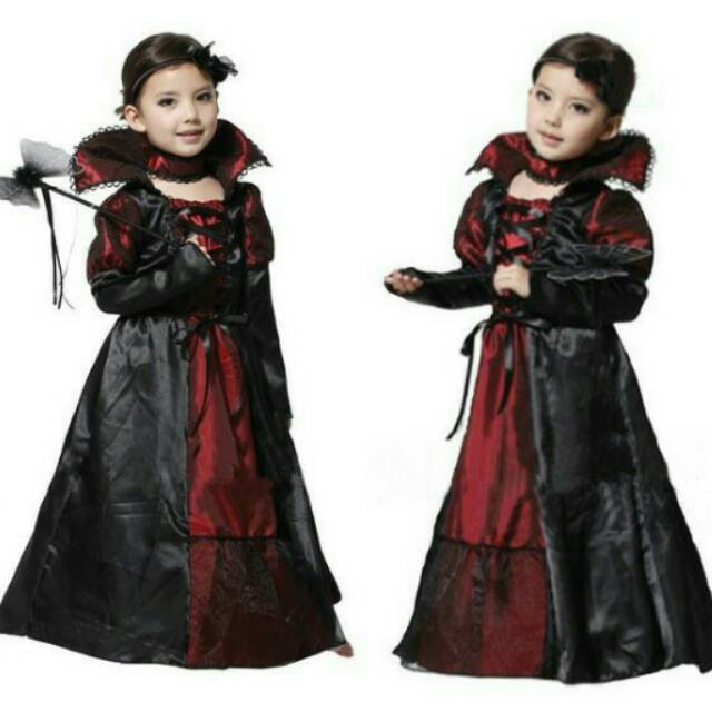 Halloween costume vampire princess