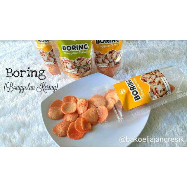 

[1KG=8pcs] Boring (Bonggolan Kering)/ kerupuk ikan/ keripik ikan