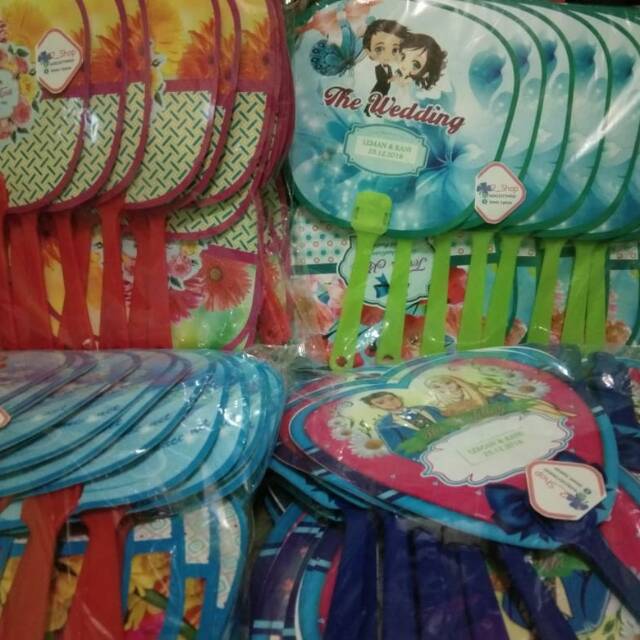 Souvenir kipas wedding