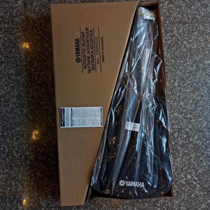 Yamaha Gitar Akustik C80 / C-80 / C 80 - Nt + Softcase