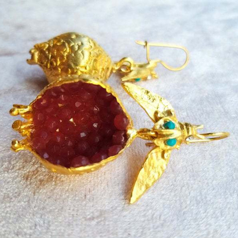 SIY  Vintage Fruit Red Pomegranate Crystal Drop Earrings Gemstone Pomegranate Dangle Hook Earrings for Women Fashion Jewelry