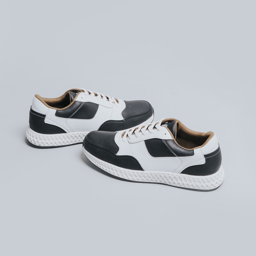 ACE WHITE | ManNeedMe x Lvnatica | Sepatu Sneakers Pria  Sepatu Casual Original