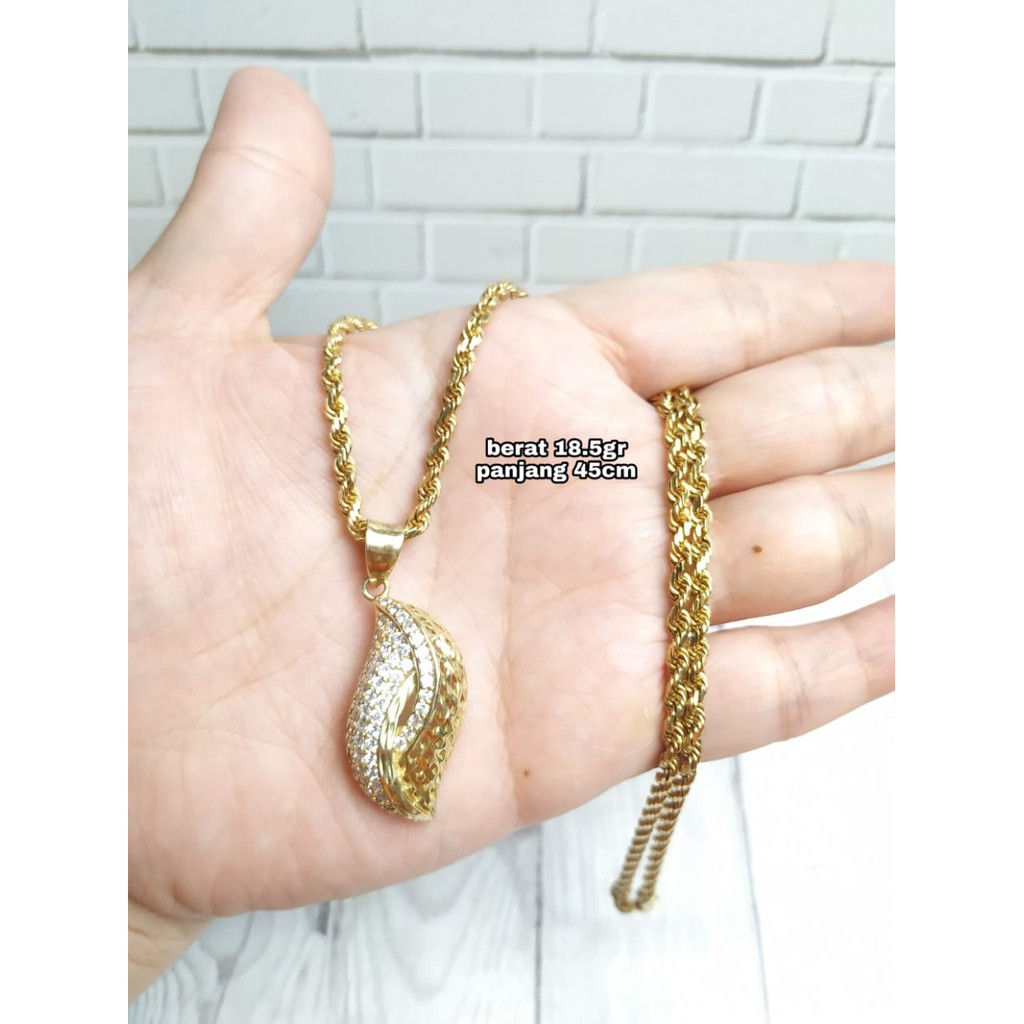 KALUNG TAMBANG LIONTIN DAUN UKIR MATA GOLD KODE CD086