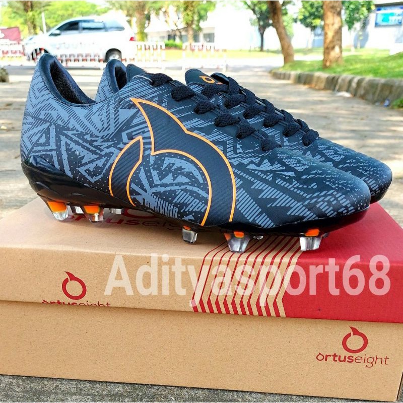 Sepatu Bola TERLARIS sepatu Sepak Bola Catalyst (gratis kaos kaki dan deker)-1
