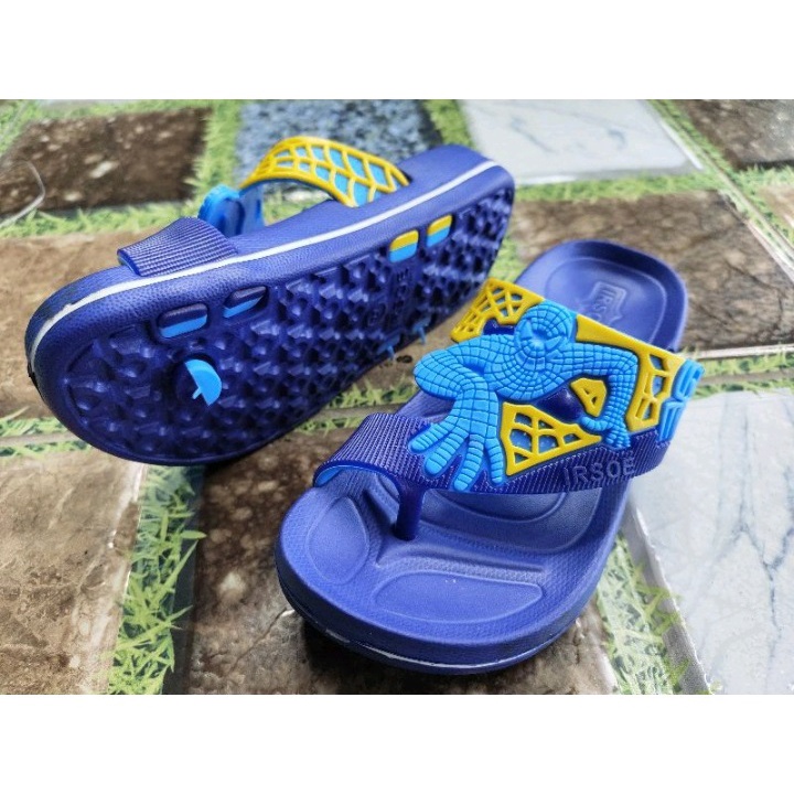 sandal anak usia tanggung -sandal jepit flat karet jelly karakter spiderman lucu .warna dikirim rand