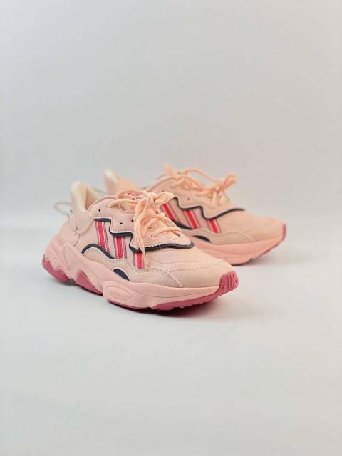 ozweego black and pink