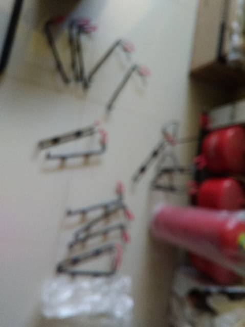 ready stock ratusan Gantungan Rangka APAR Bracket 1KG GROSIR tabung pemadam Hanger Dinding 1 KG