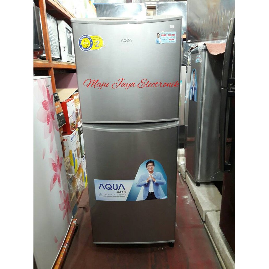 New Kulkas 2 Pintu Sanyo Aqua D240 No Frost