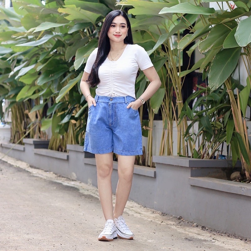 Jenny Denim Hotpants Simple Korean Look Summer Pants