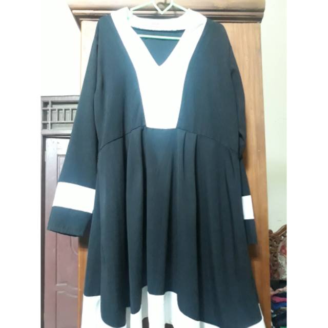 Preloved Dress Bigissimo Black White