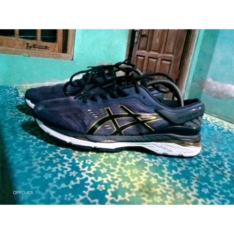 sepatu volly asics gel kayano 24