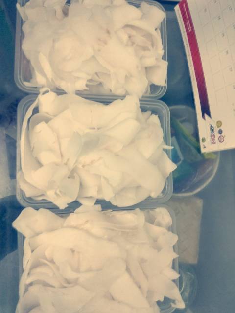 

Daging kelapa muda segar