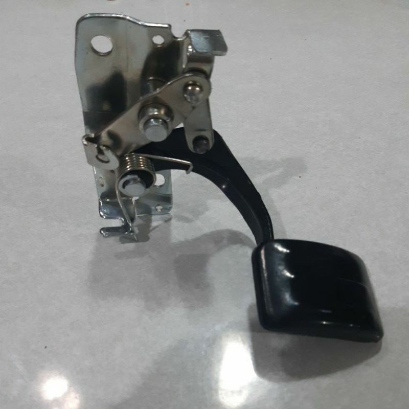 Pedal gas mobil Futura / t120SS