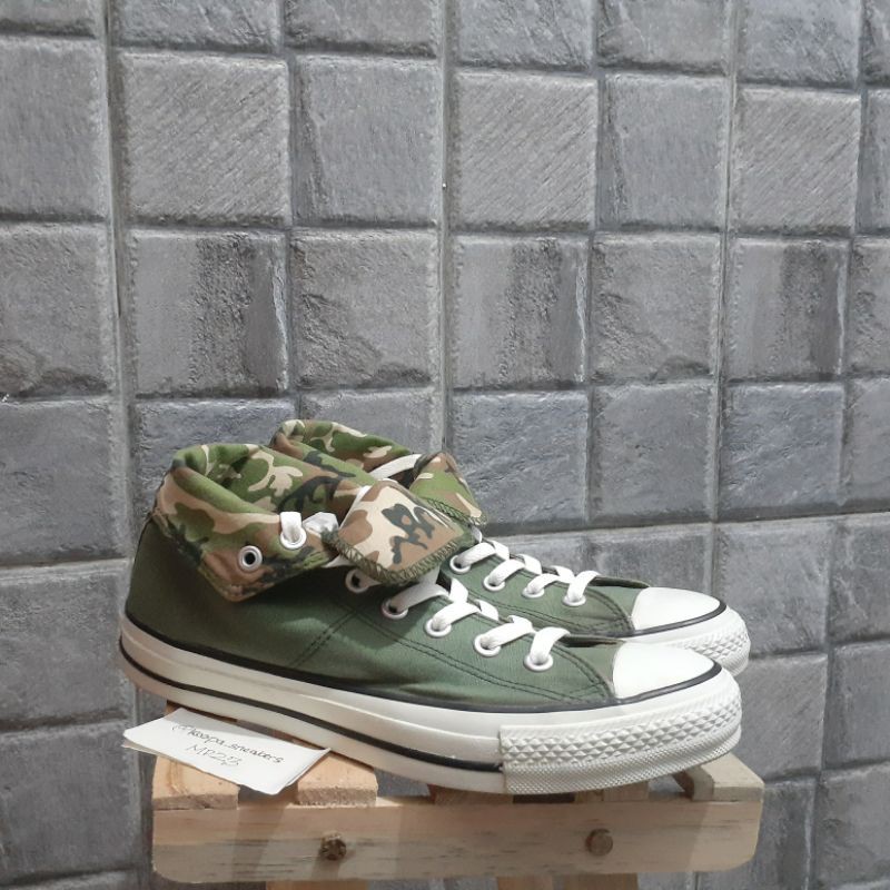 red and green converse