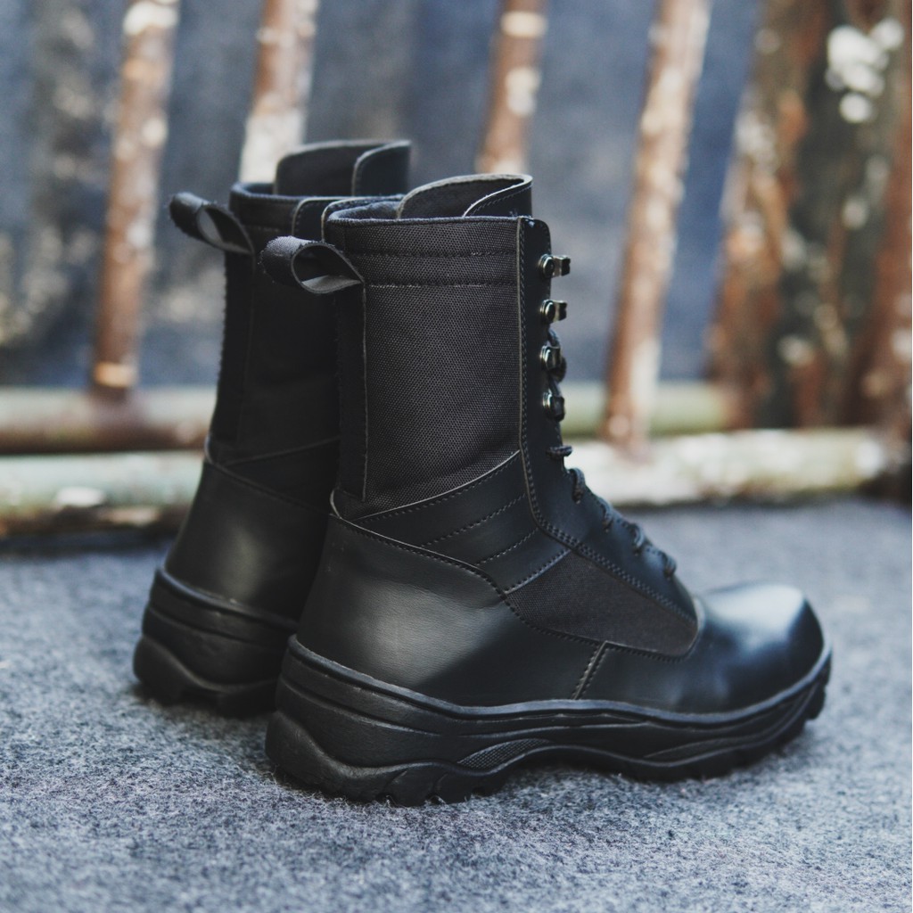 Sepatu Safety Boots Pria Black Force Hawk/ Sepatu Kerja Lapangan Ujung Besi /Security/Work Murah