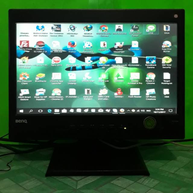 LCD Monitor Komputer Benq 15inch wide T52wa