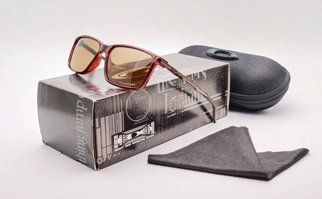 KACAMATA POLARIZED PRIA SPORTY ANTI UV, KACA MATA OUTDOOR, KACAMATA FASHION PRIA