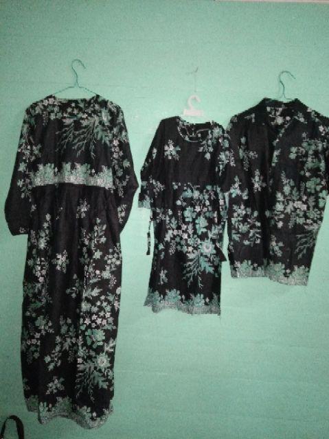 Hem Batik Pria Pendek Lawasan Sogan/pari Sulur/parang Black/merah Papua Ori By Batik Solo Dc270927