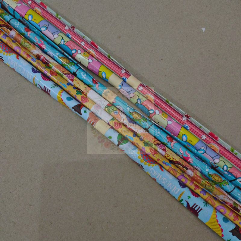 

Kertas Kado - Motif Random