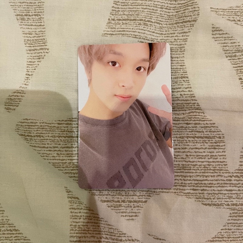 NCT 127 YIZHIYU (YZY) PC HAECHAN STICKER ROUND R2 (READY INA)