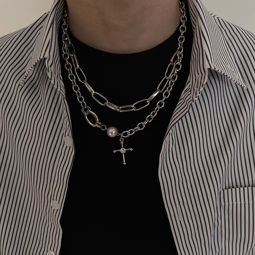 YEEZII Kalung Rantai Choker Liontin Salib Kristal Mutiara Lapis Ganda Warna Silver Untuk Aksesoris Perhiasan