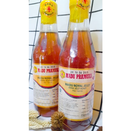 

Madu royal jeli (royal jelly honey) dari madu PRAMUKA 350ml