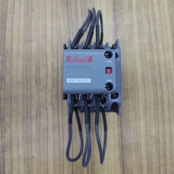 Capacitors switching contactor Himel / HDC19s-63 / 2NO 1NC / 63A