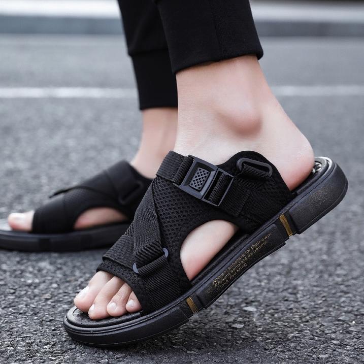 Big Sale.. [ COD + Kirim Hari ini ] 2022 Sandal Gunung Pria Baru/Sandal pria gaya Jepang/Sandal Pria