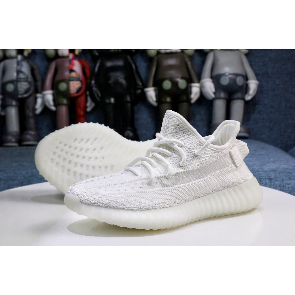 sepatu adidas yeezy