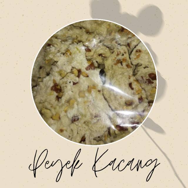 

Peyek kacang Gurih