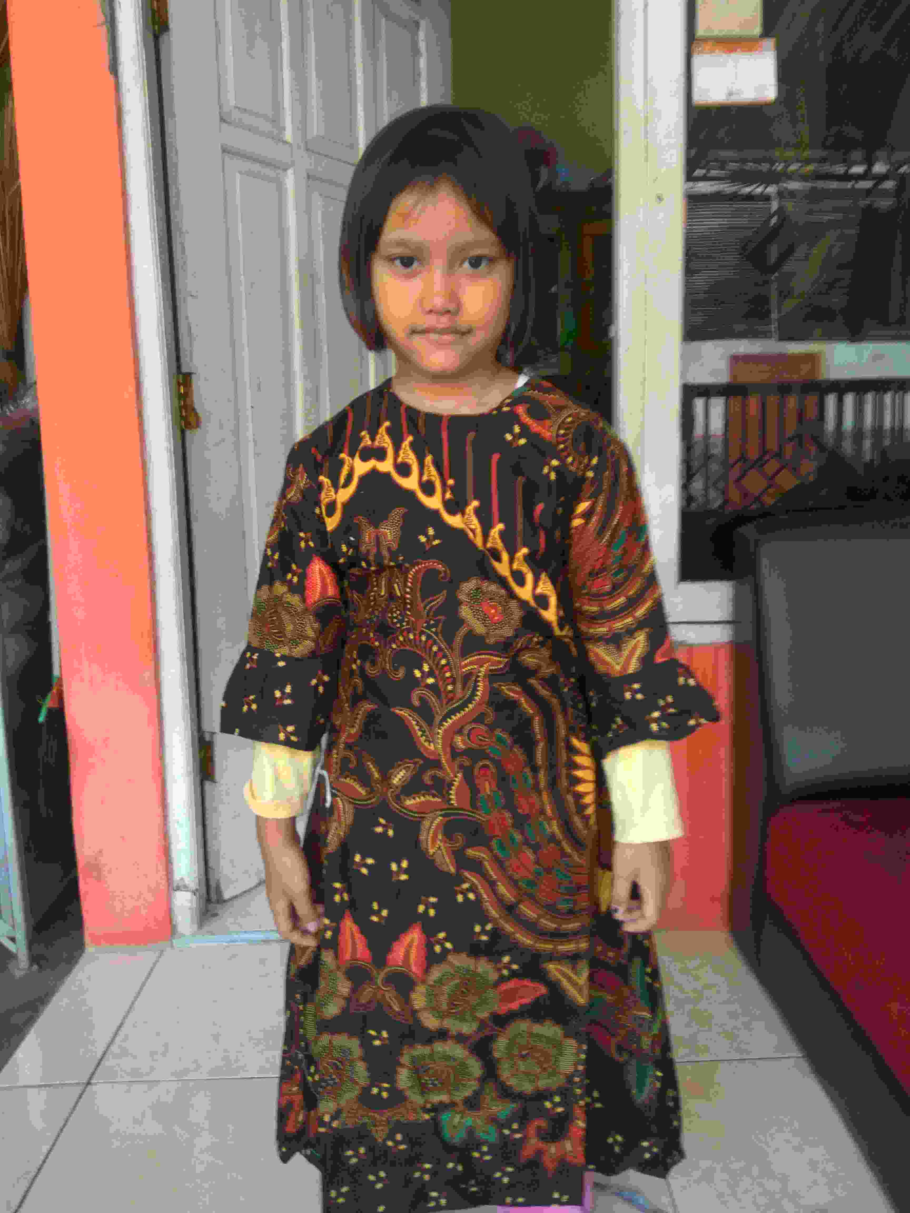 Batik Keluarga Family Sarmbit Motif Kupu Merah