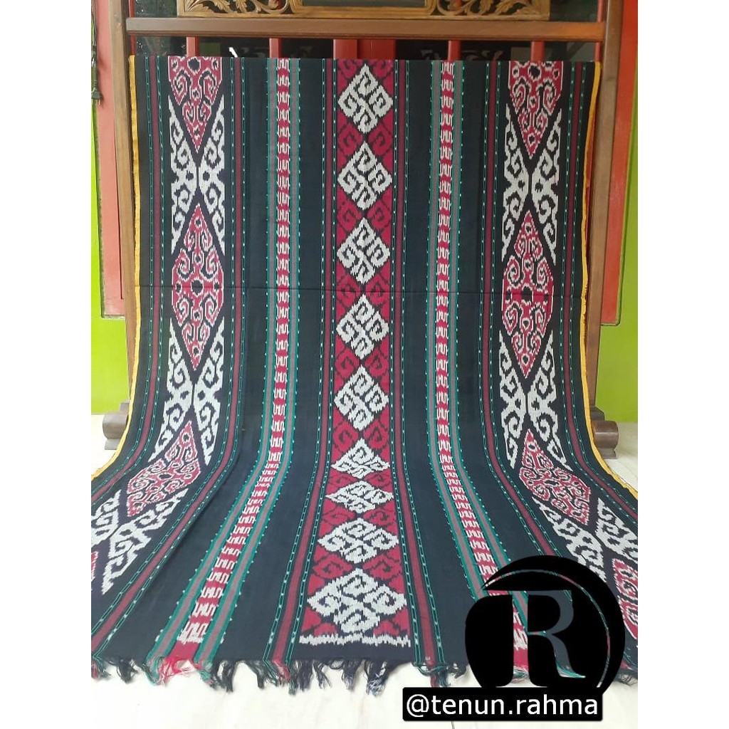 Tenun Ikat Lombok