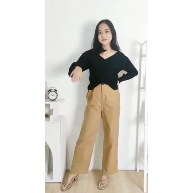 BEFAST - ZEC OOTD Wanita Blouse UPHY / RJT Kireo Outer / Blus Rajut kasual / Blouse Leher V / Atasan Lengan Panjang / Fashion Wanita Casual / OOTD Remaja Kekinian / Blouse Rajut Terbaru 2022