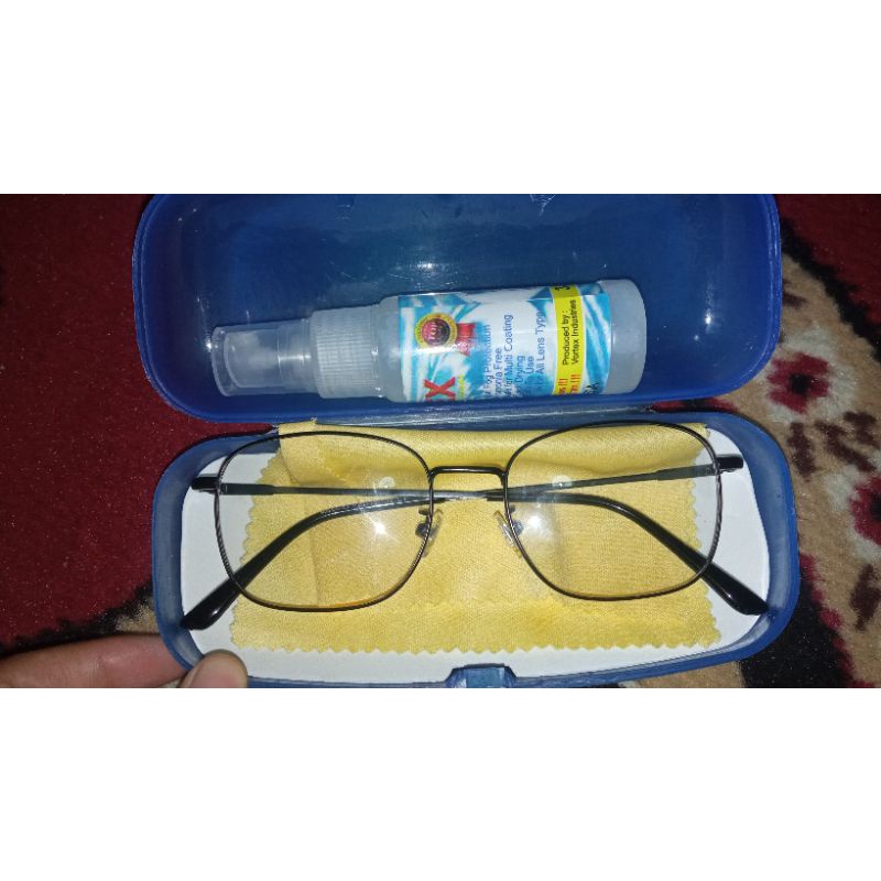 Kacamata Photocromic Kotak