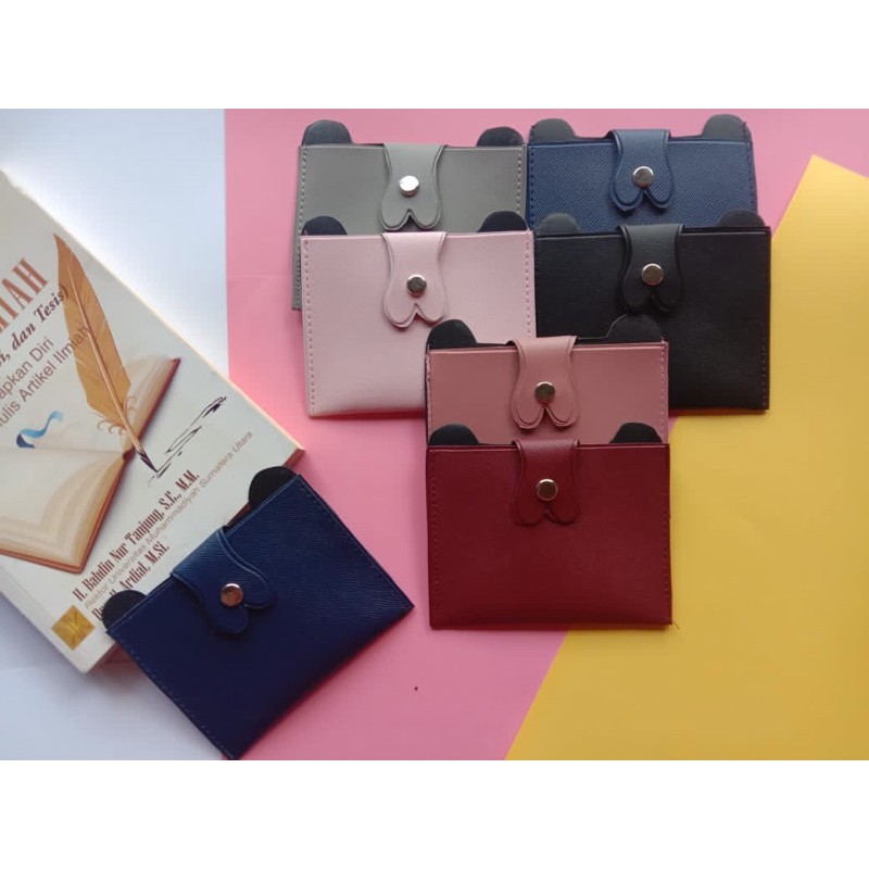

Amplop Lebaran Dompet polos tempat kartu